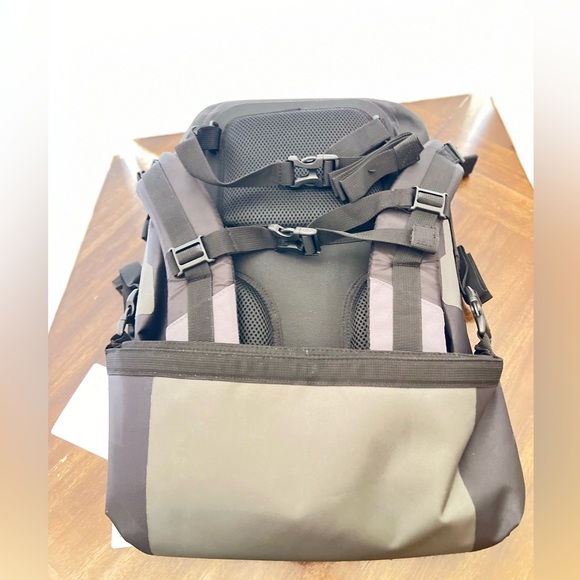 Stahlsac Storm 26L Waterproof Backpack Roll Top Construction - Picture 3 of 12